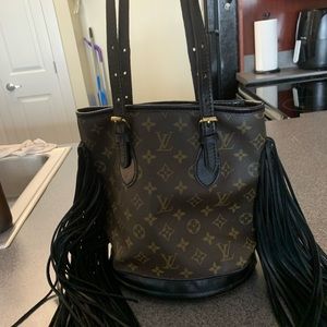 Louis Vuitton tote